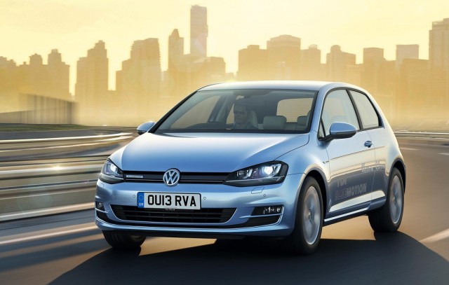 New Volkswagen Golf BlueMotion (1).jpg